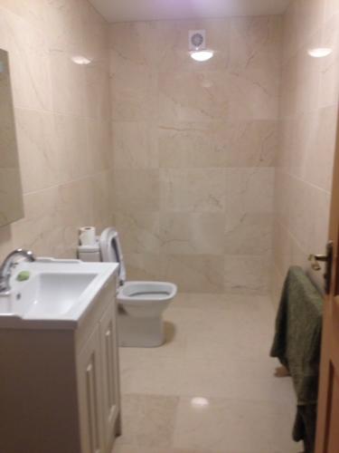 Bathroom1